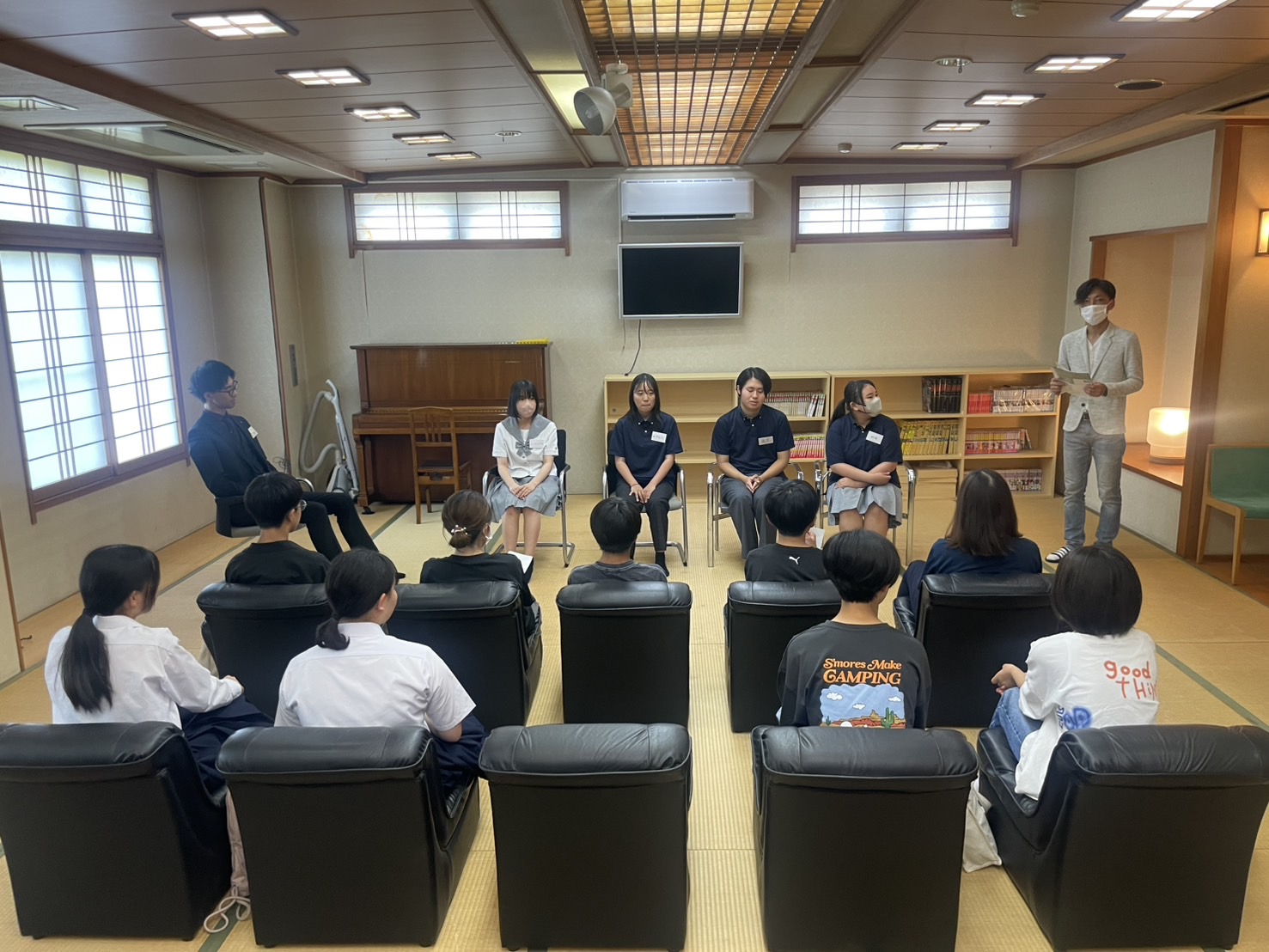 ★「現役高校生に聞く!」中学生対象の対談イベントが終了しました。